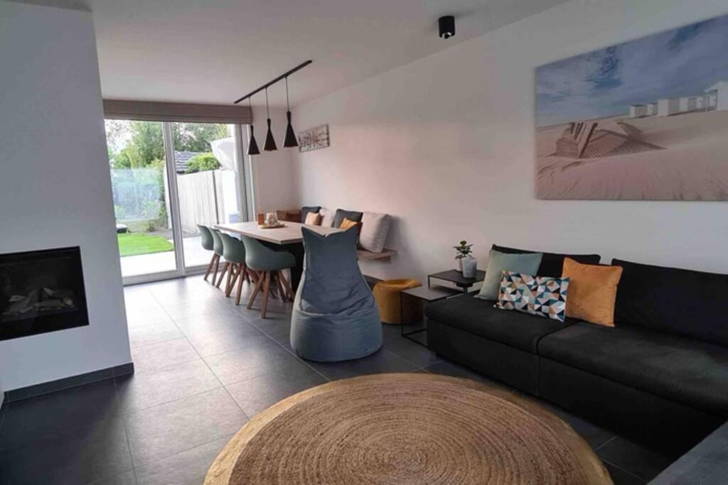 Die Huis 14-Een Oase Van Rust Tussen Polders En Kust Ostend Luaran gambar