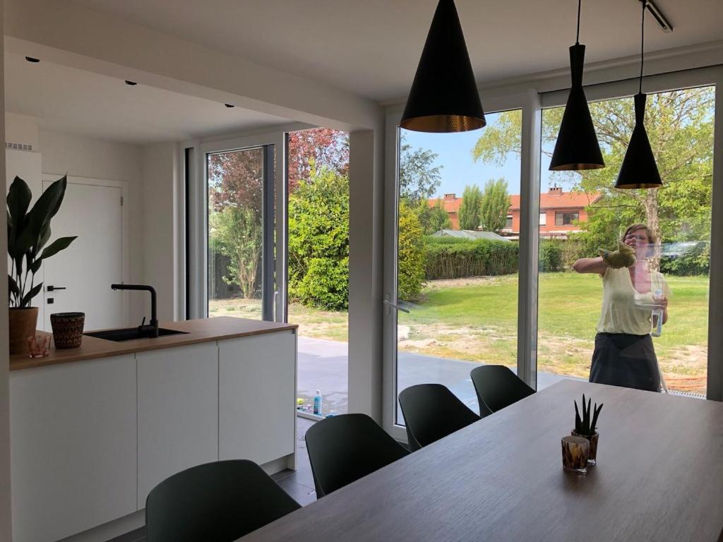 Die Huis 14-Een Oase Van Rust Tussen Polders En Kust Ostend Luaran gambar